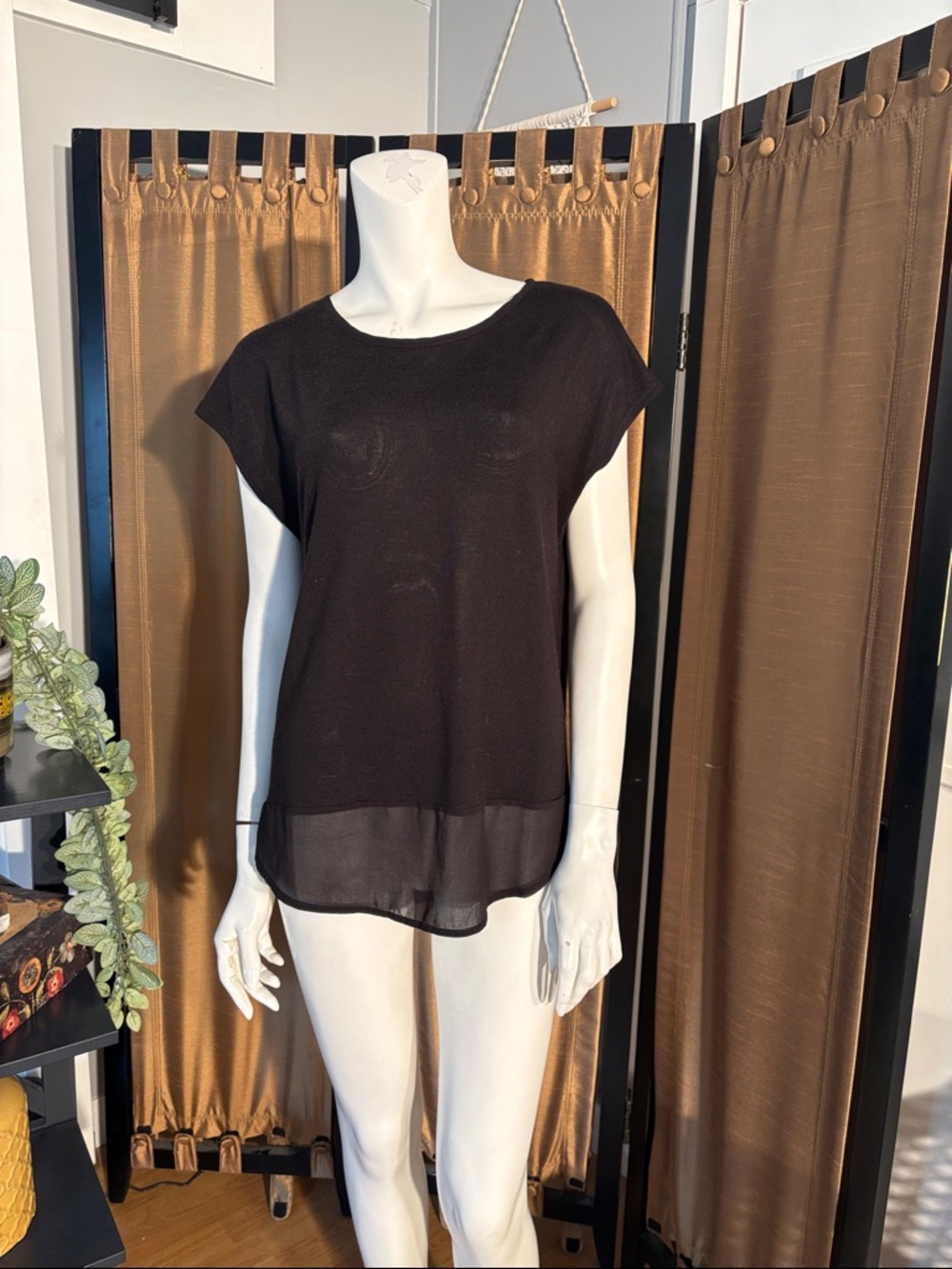Temt Black Sheer-Hem Tunic Top